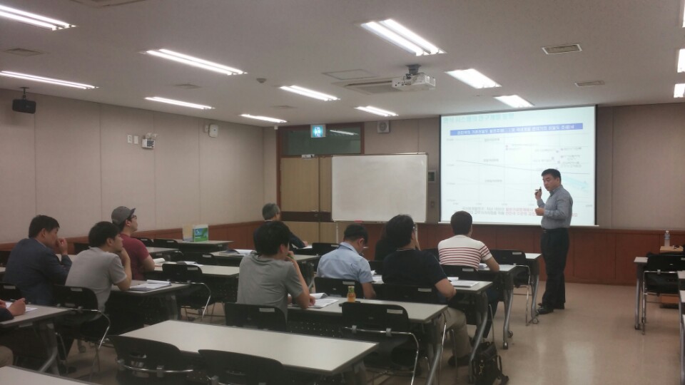 2015 난삭재 가공 기초와 첨단가공기술 세미나 난삭재가공.jpg