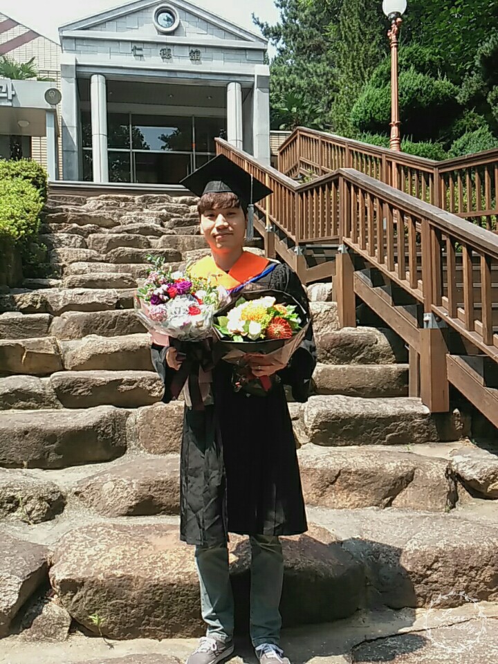 2015년도 전기 졸업식 KakaoTalk_20150828_194722358.jpg