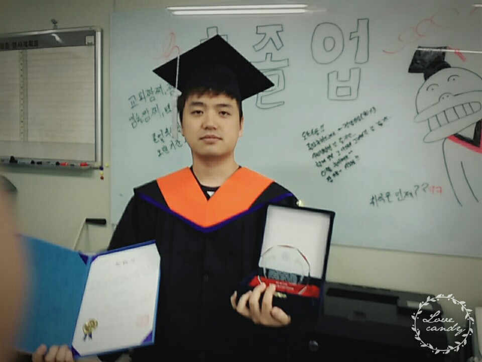 2015년도 전기 졸업식 KakaoTalk_20150829_171028447.jpg